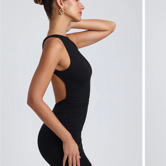 Oh-Polly Elegant Black Sleeveless Dress - Picture 3 of 5